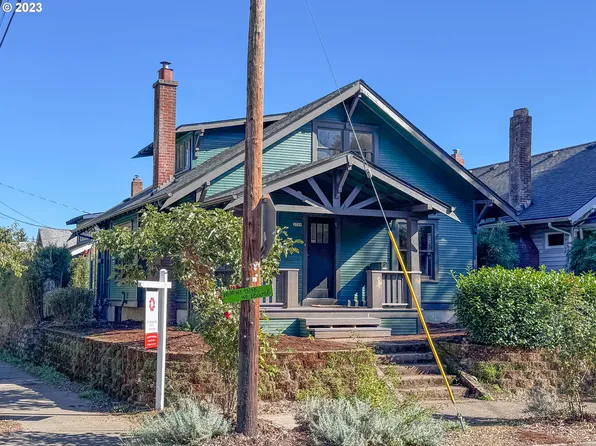 2704 SE 43rd Ave, Portland, OR 97206