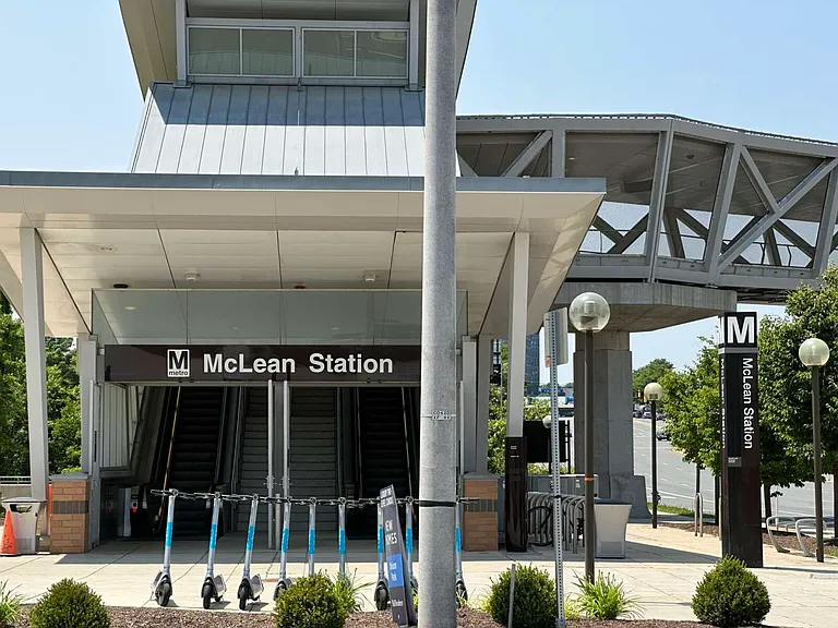 Near Mclean & Tyson's Metro Station