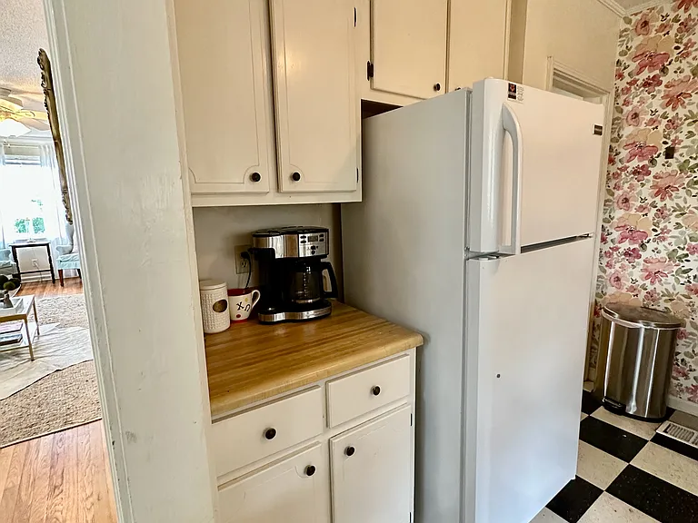 155 S Ross St #155 — Photo 12