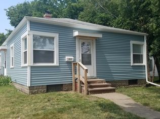 212 Hammond Ave, Waterloo, IA 50702