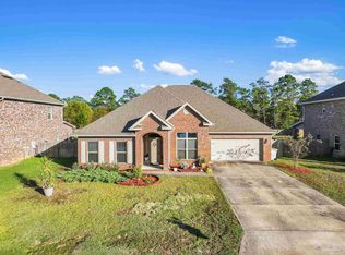 3582 Turquoise Dr, Navarre, FL 32566