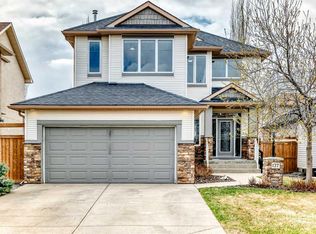 127 N Cimarron Park Cir, Okotoks, AB T1S 2H5
