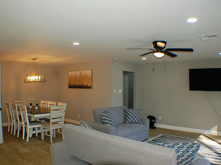 Capello Dr — Photo 8