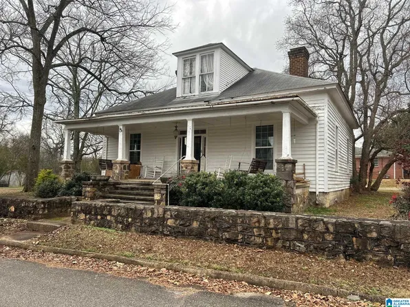 700 Luttrell St, Oxford, AL 36203