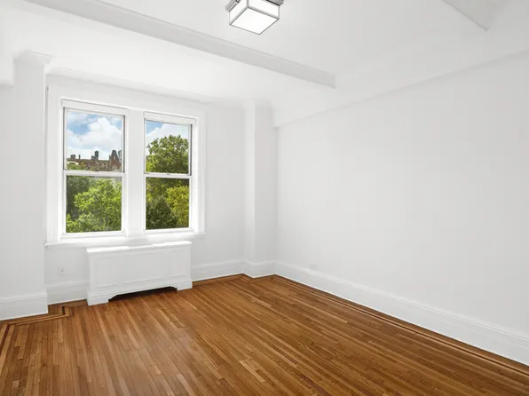 25 West 81st Street image 14 of 21