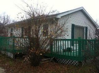 1426 North Ave, Aurora, IL 60505