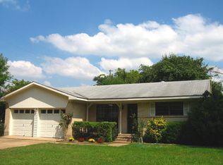 884 Beverly Dr, Terrell, TX 75160