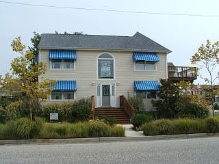 1st image of 9 31st St
