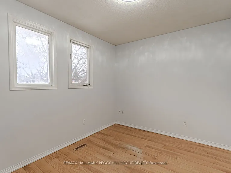 111 Garden Dr — Photo 7