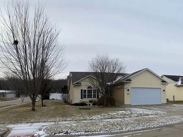 904 5th Ave W, Andalusia, IL 61232