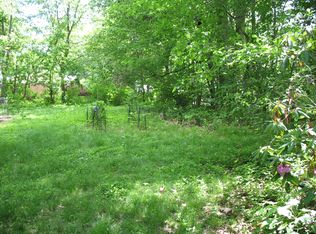 3 Pine Rd, Kings Park, NY 11754