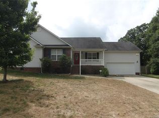 1721 Dixon Rd, Gastonia, NC 28054