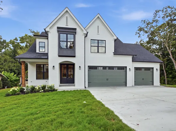 6821 Lakeshore Dr, Chattanooga, TN 37416
