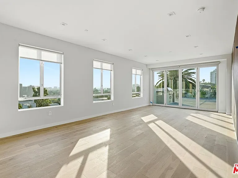 1006 Hancock Ave #PENTHOUSE — Photo 8