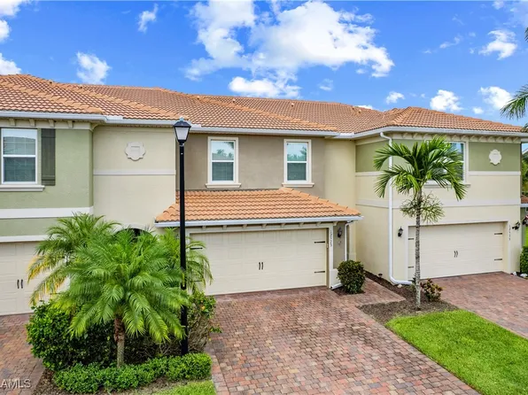 12573 Laurel Cove Dr, Fort Myers, FL 33913