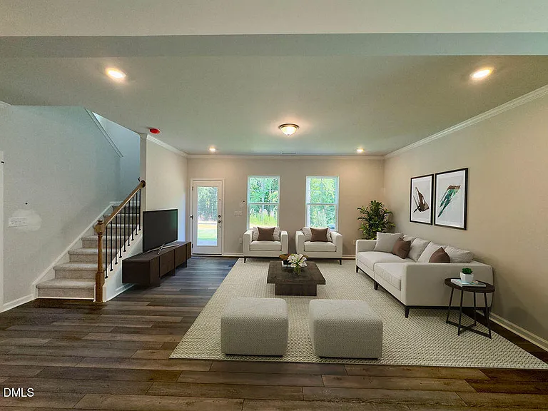 319 Aster Bloom Ln — Photo 6