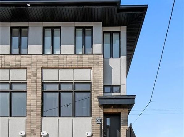 527 Shaver Rd #24, Ancaster, ON L9G 3K9