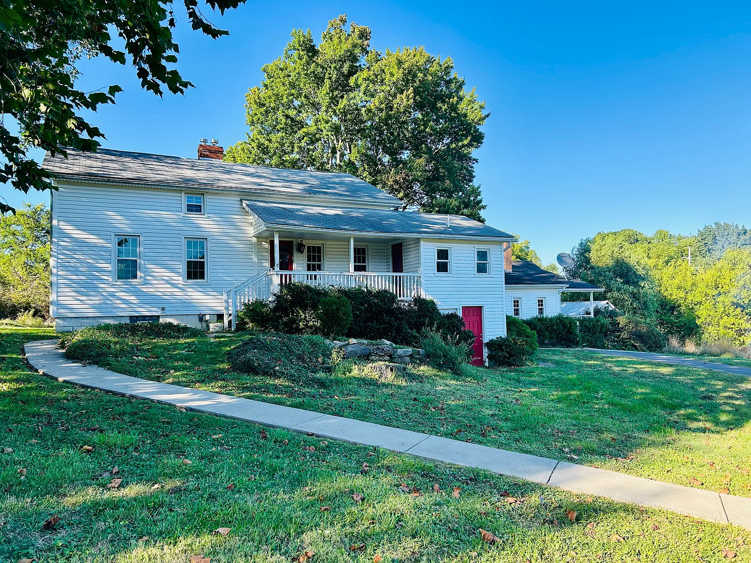841 Phillips School Rd — Photo 1
