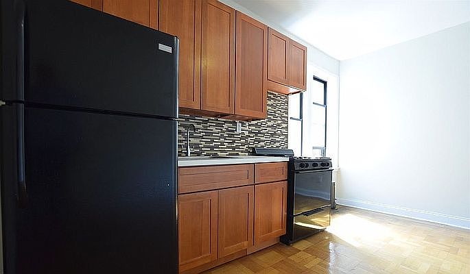 1st image of 672 Ocean Ave APT D6