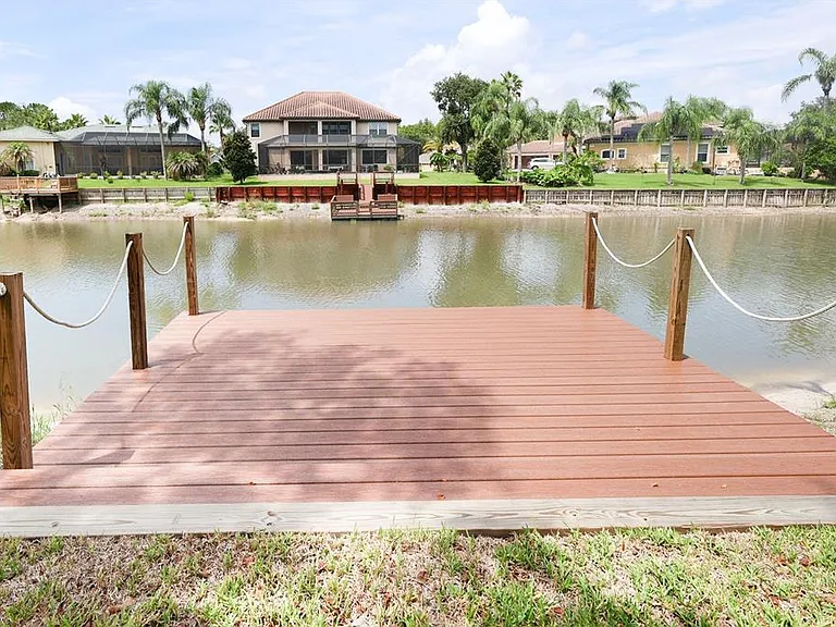 18014 Java Isle Dr — Photo 38