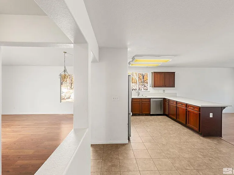4073 Royal Sage Dr — Photo 6