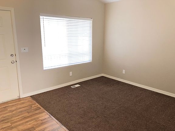 4th image of 14321 S Honeyfield Dr