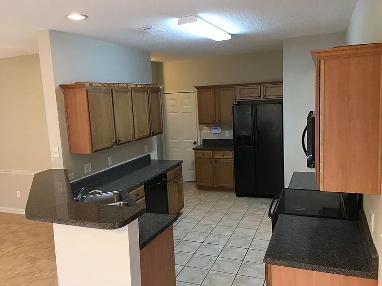 5307 Day Lily Dr — Photo 14