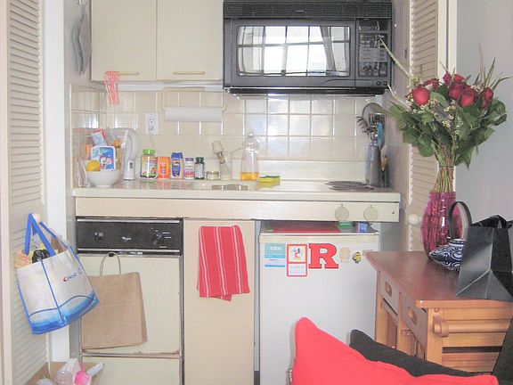 2nd image of 5 Tudor City Pl APT 1033