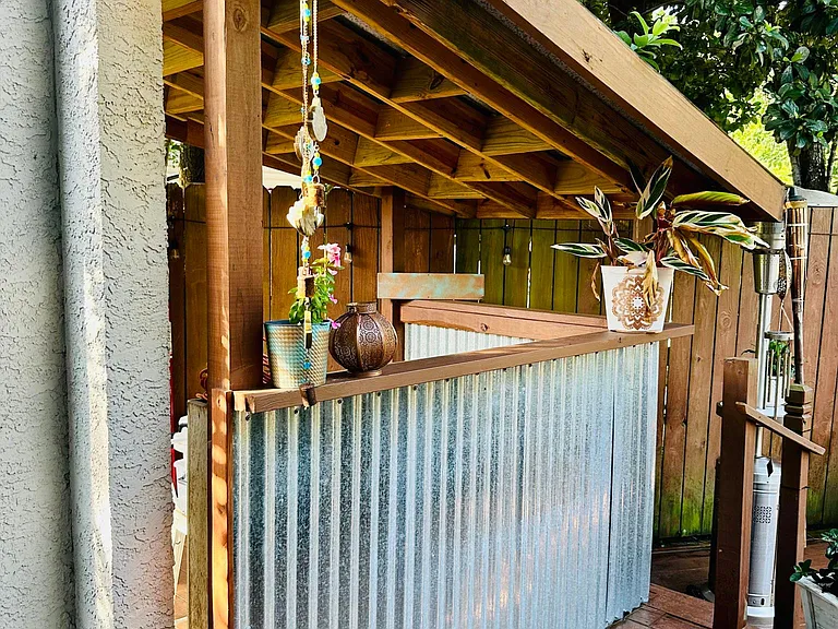 Outdoor Bar