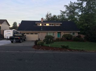 1914 7th St SW, Puyallup, WA 98371