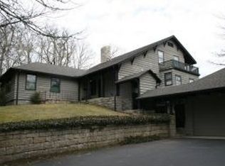 300 Cowee Gap Ln, Highlands, NC 28741