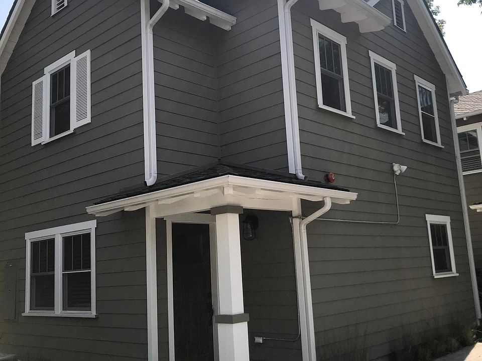 1st image of 1623 De La Vina St #B