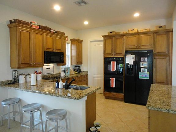 5th image of 248 W Bay Cedar Cir