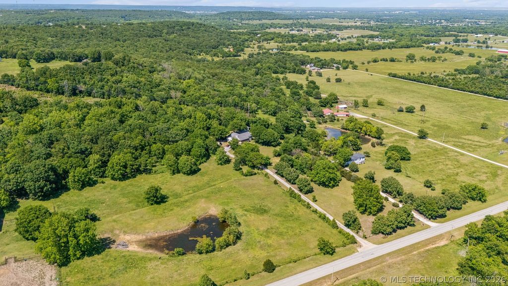 8027 W 103rd St N, Sperry, OK - View 6