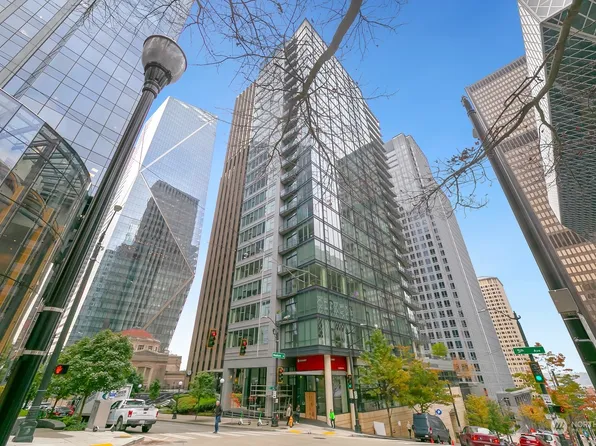 909 5th Avenue #2103, Seattle, WA 98104
