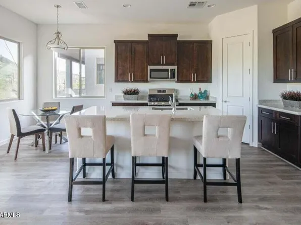 46875 N 41st Avenue, New River, AZ 85087