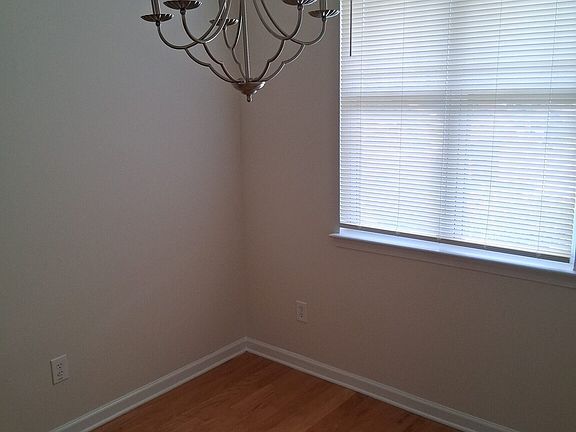 4th image of 6208 Ellenwood Dr