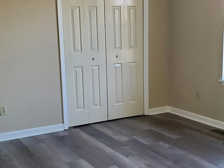 1072 Merrick Dr #A — Photo 11