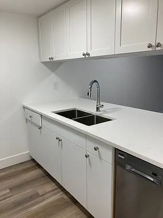 603 W 8th Ave — Photo 14