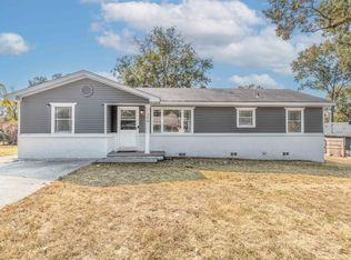 304 Parkdale Rd, Sherwood, AR 72120