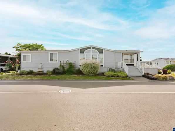 4416 Bren Loop NE #80, Salem, OR 97305