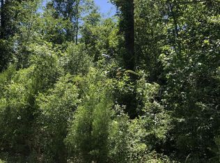 1620 Jarous Rd, Cottondale, FL 32431