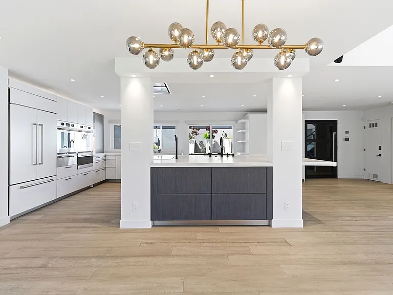 4520 Park Cordero — Photo 11