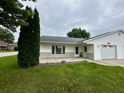 305 E Fillmore Ave, Mabel, MN, 55954