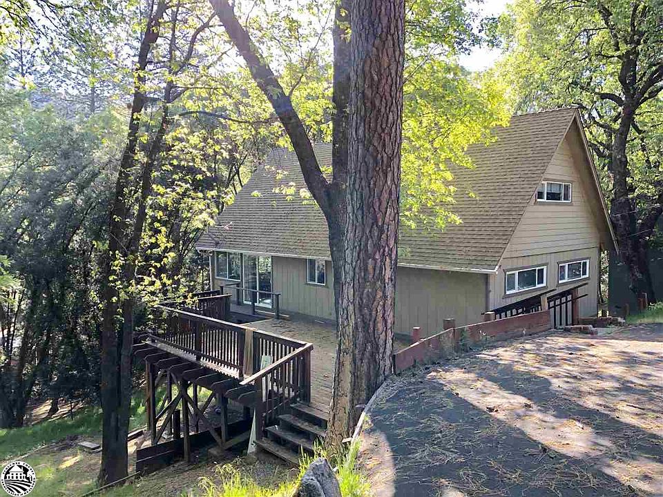 1st image of 21557 Eel River Dr