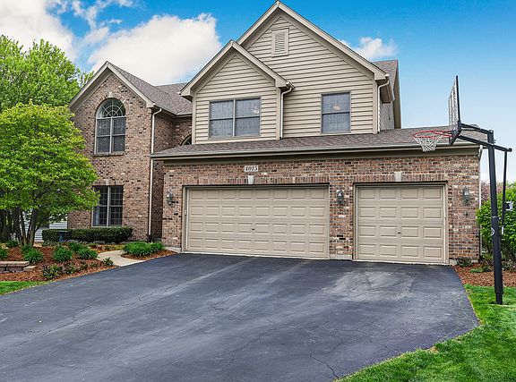 4th image of 4015 Heron Ct