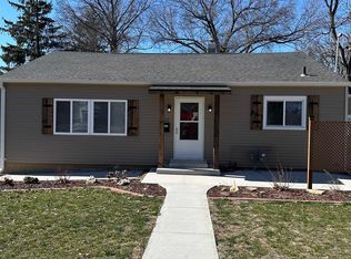 717 Ironwood St, Burlington, IA 52601