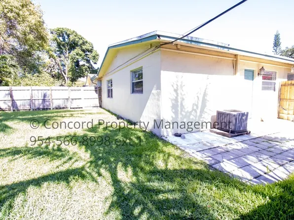 835 SW 4th St APT 4, Fort Lauderdale, FL 33312