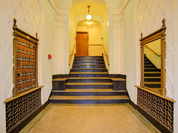 Lauren May, 5814 22nd Ave NW #215, Seattle, WA 98107