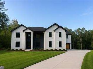 1230 Primrose Park Rd, Sugar Hill, GA 30518